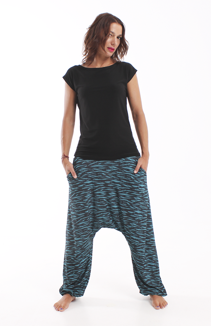 Pantalon-MIKEL-print-negroazul-1-copia.png