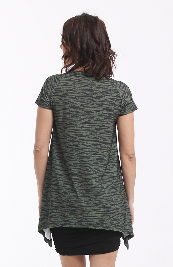 Top-KAMI-print-verde-negro-2.png